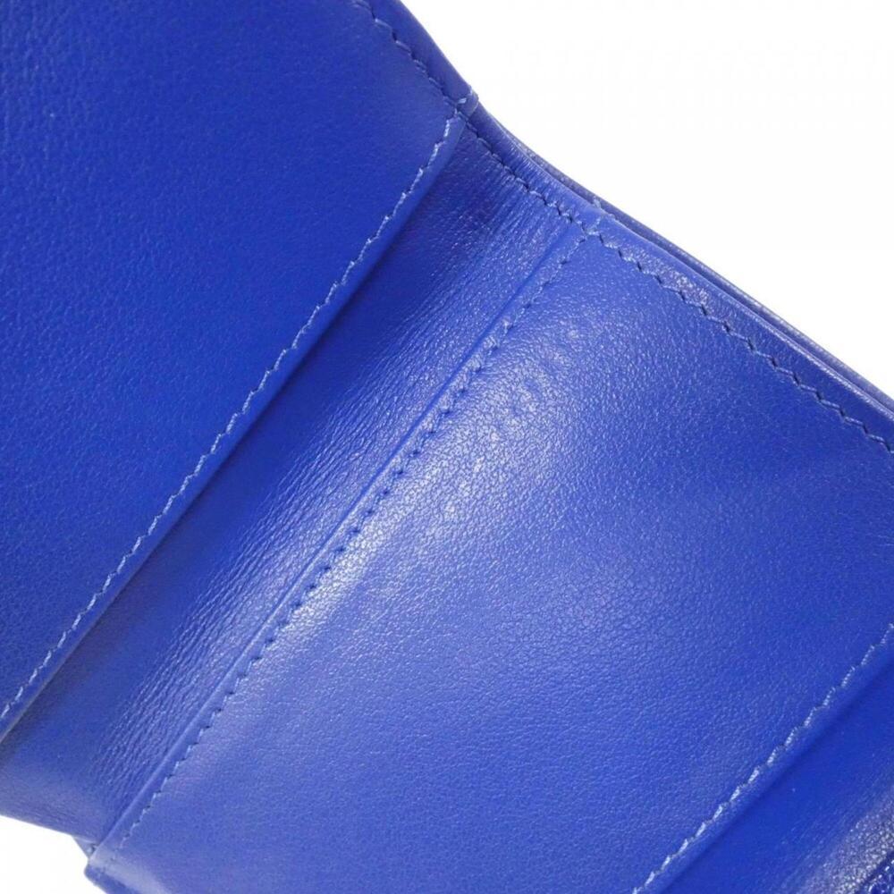 CHANEL Blue Wallet - Picture 9 of 10